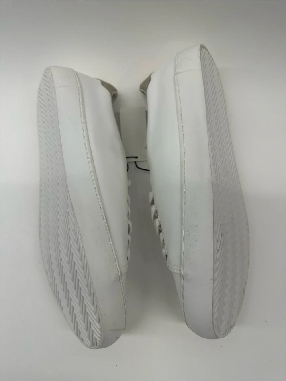 Banana Republic white Women's Lace-Up Casual Sneakers with Gold Heel Accent